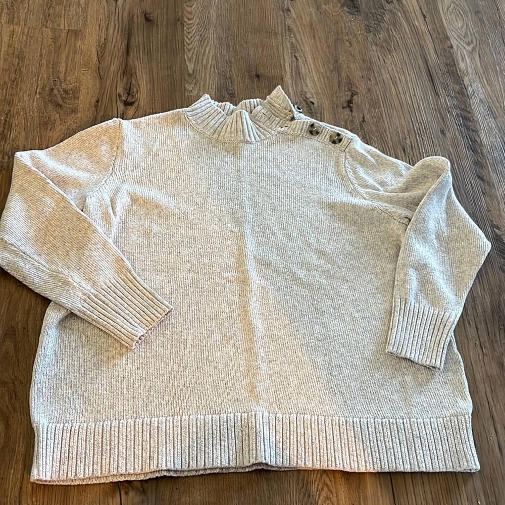 St. John’s bay sweater- gray